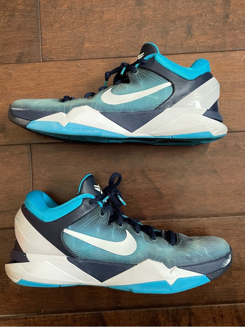 Nike Kobe 7 “Shark” 488371-401 Size 10 Original Box RARE 2012